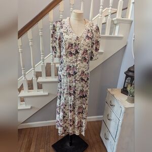 Vintage Alexis Floral Dress Size 18 Lace Accents Tie Back‎ Pearl Button Front
